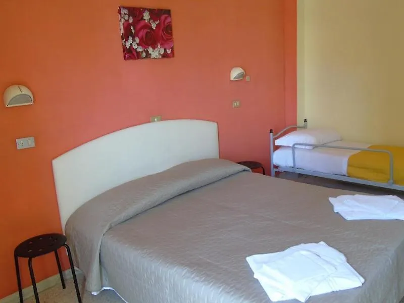 Hotel Morri'S ريميني